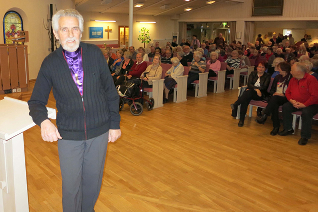 Kent Larsen i Vasakyrkan. Foto Dag Magnusson