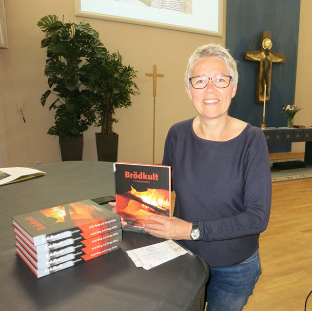 Anki Berg berättade om Brödkult i Västerbotten. Foto Dag Magnusson