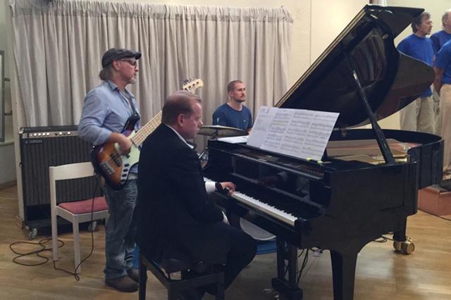 Carlos de Rada Moniz, Erik Karlsson och Simon Carlén. Foto Dag Magnusson